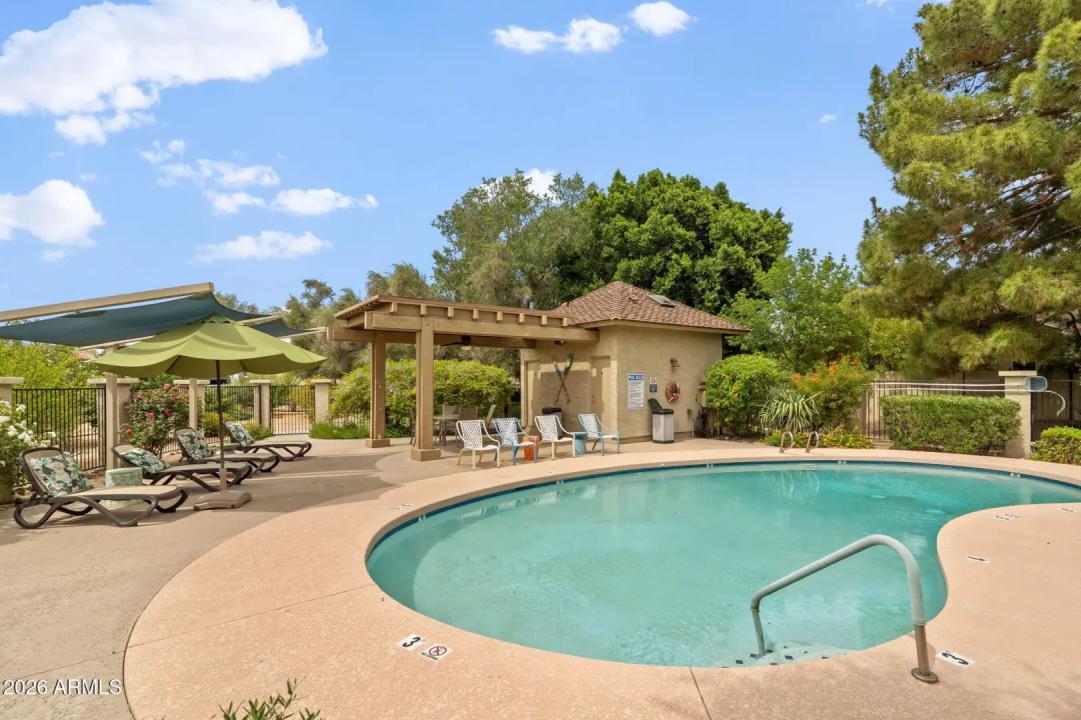 Real Estate Picture 25