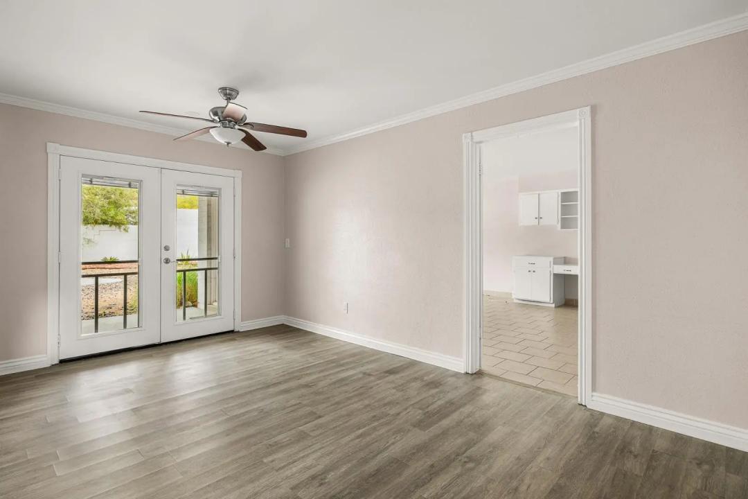 Real Estate Picture 10