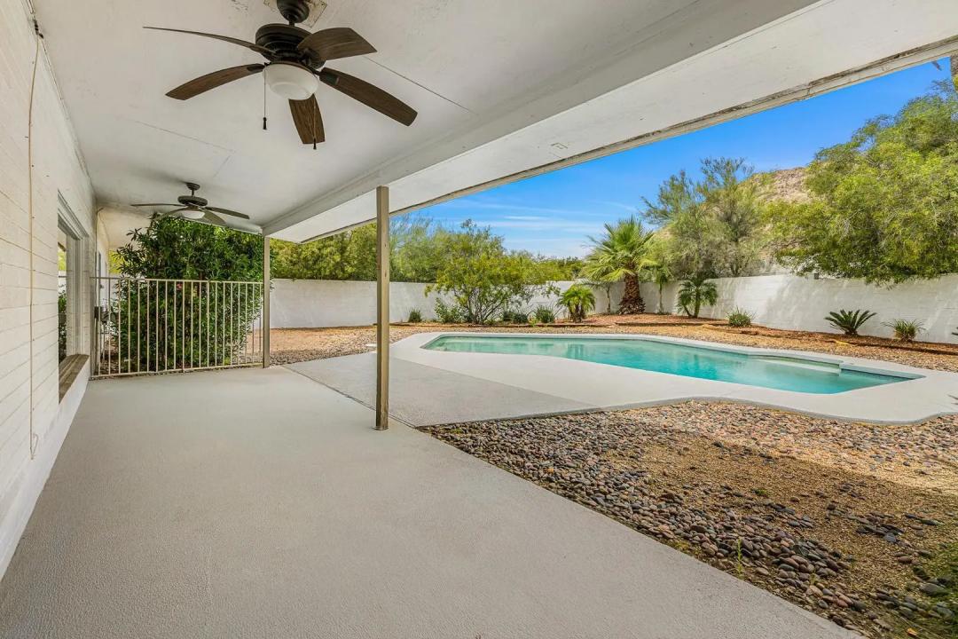 Real Estate Picture 19