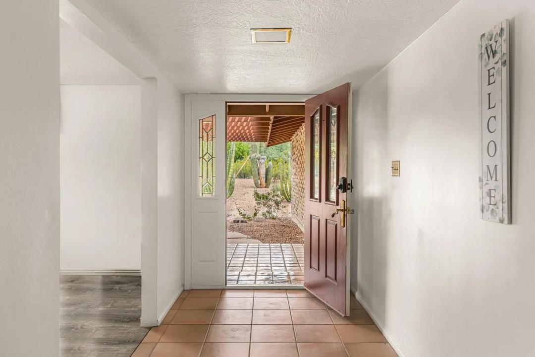 Real Estate Picture 2