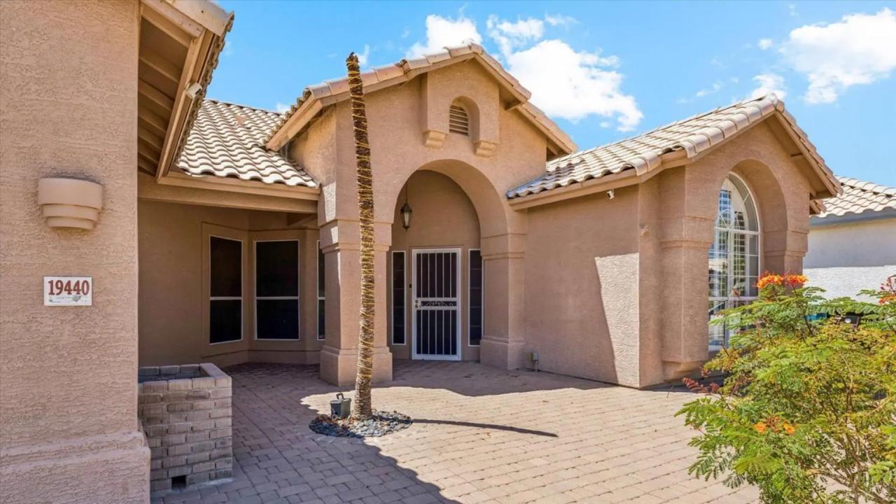 Real Estate Picture 1