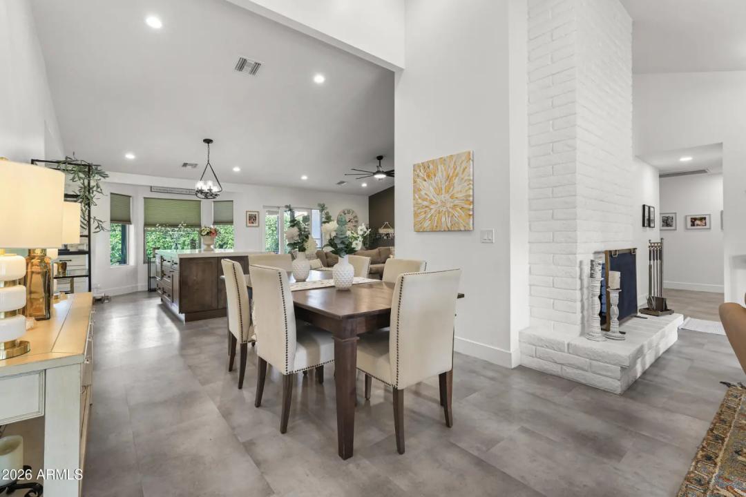 Real Estate Picture 21