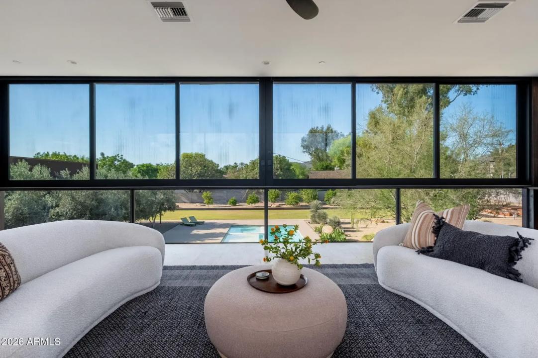 Real Estate Picture 19