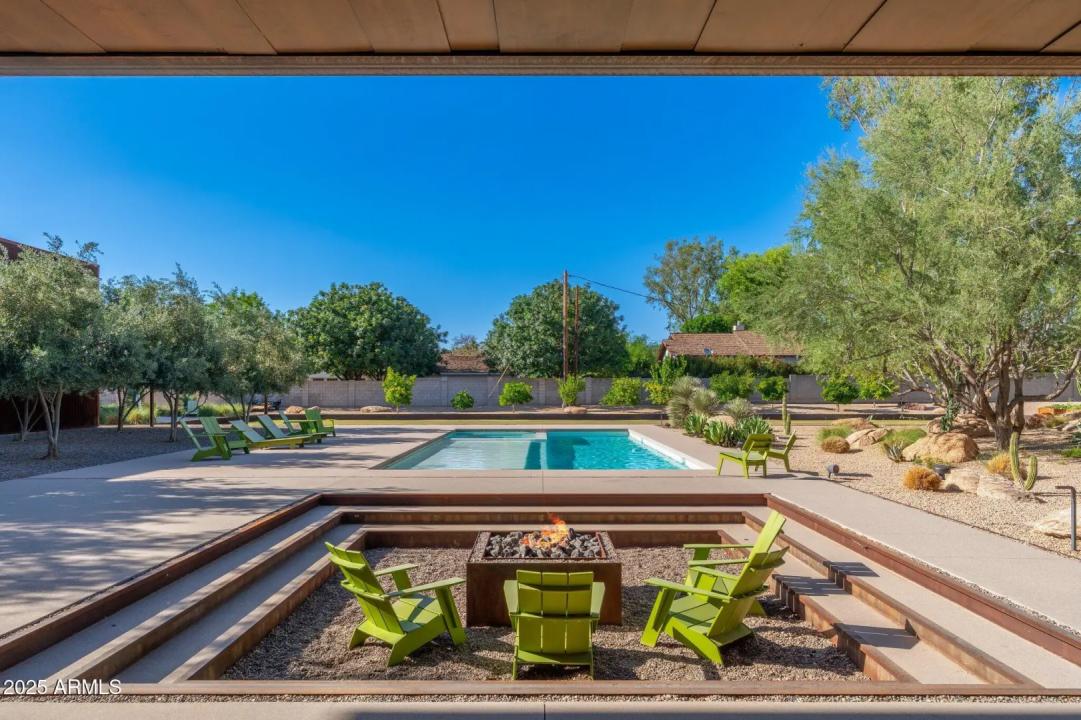 Real Estate Picture 29