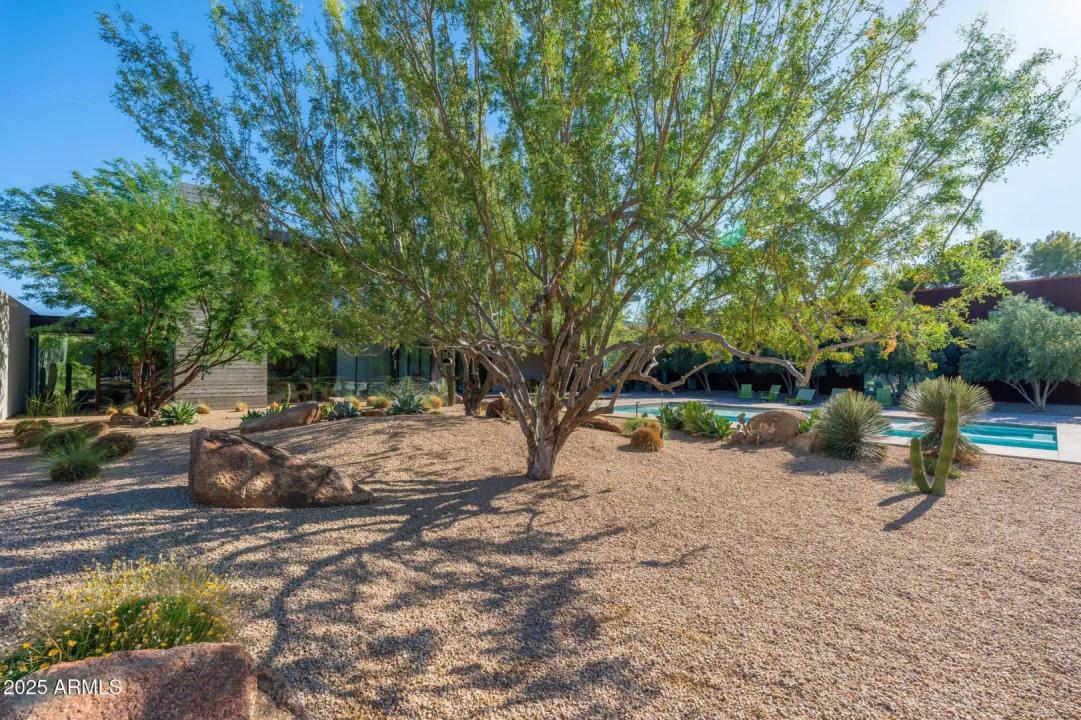 Real Estate Picture 31