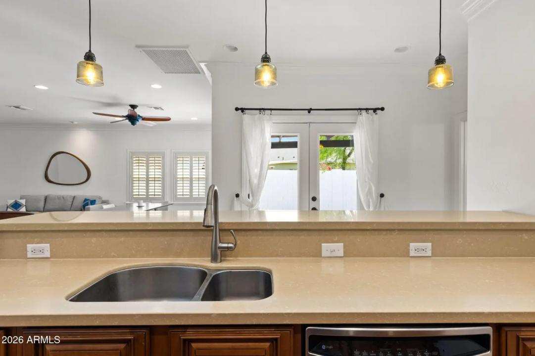 Real Estate Picture 15