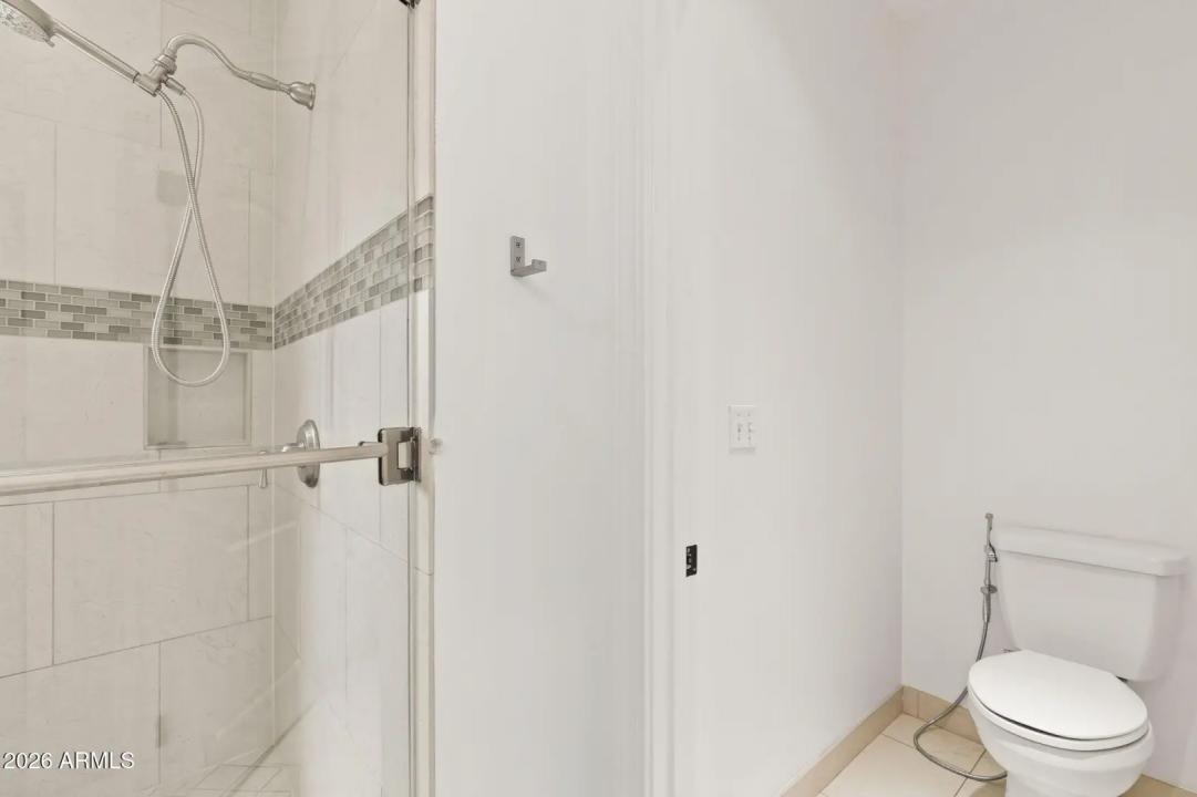 Real Estate Picture 21