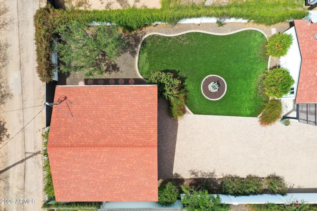 Real Estate Picture 38