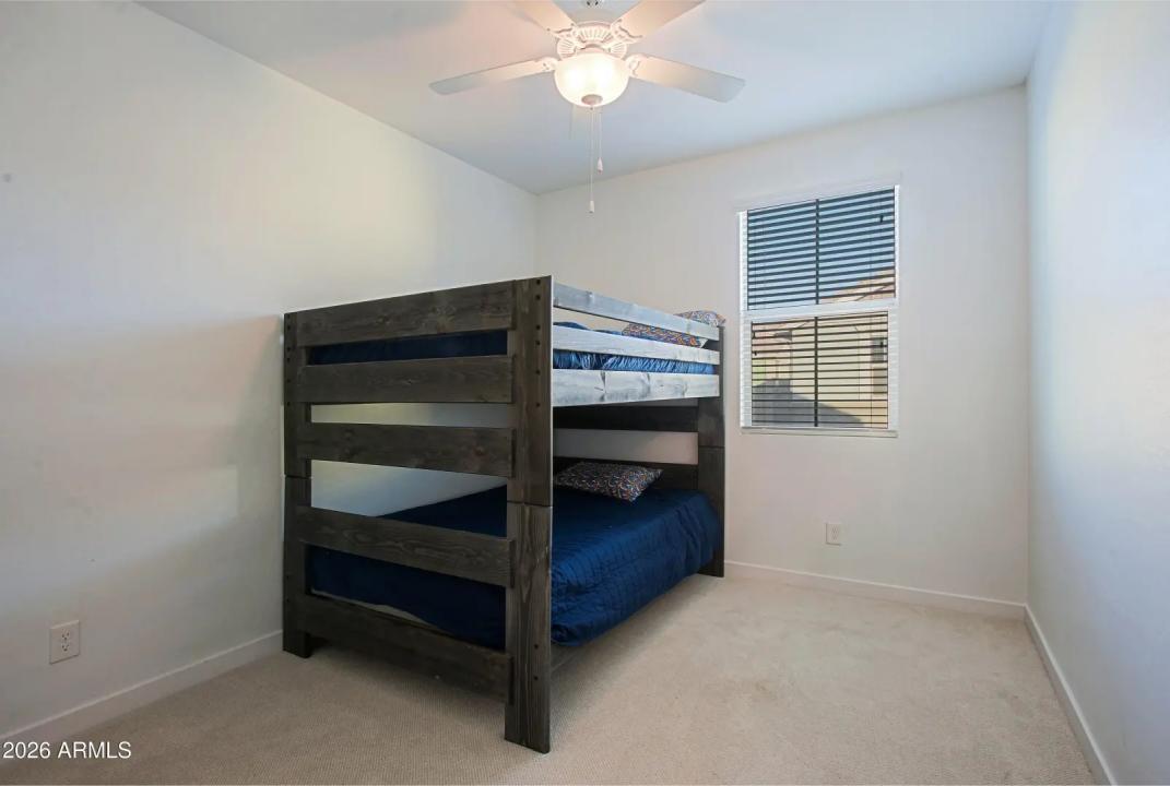 Real Estate Picture 28