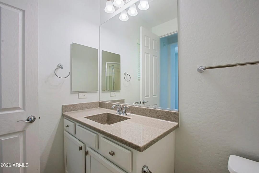 Real Estate Picture 29