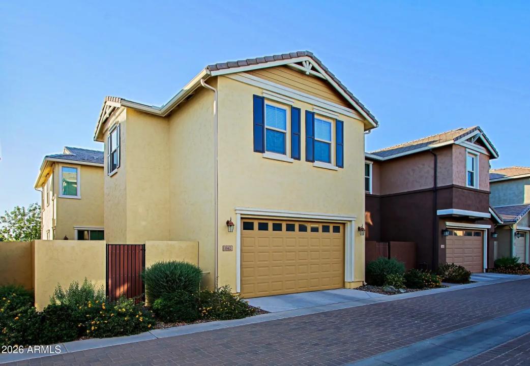 Real Estate Picture 33