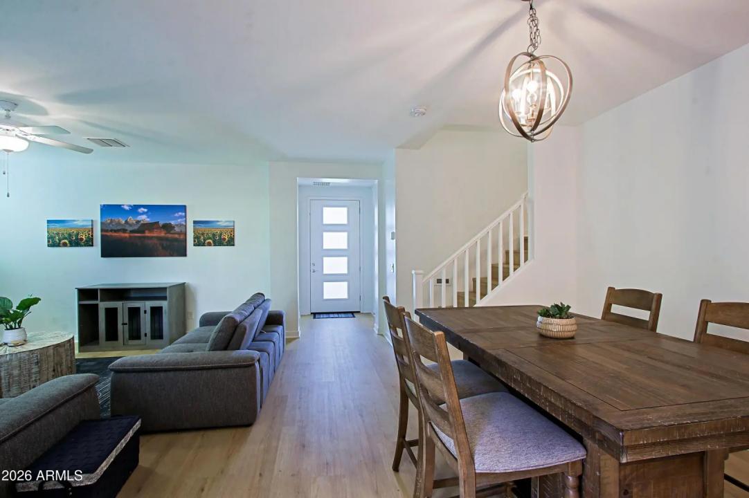 Real Estate Picture 15