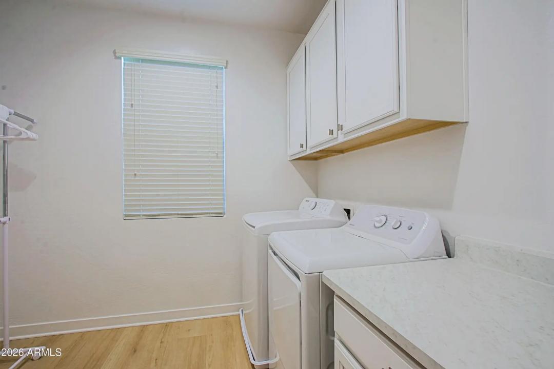 Real Estate Picture 34