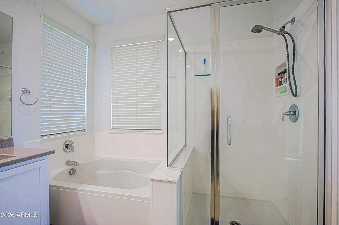 Real Estate Picture 25