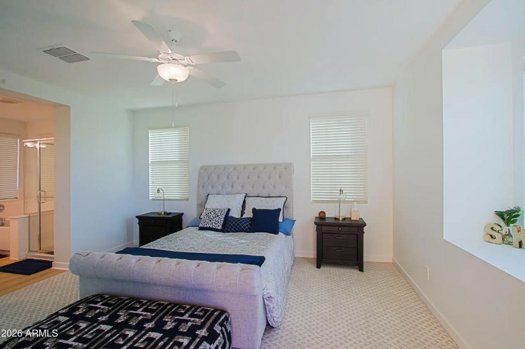 Real Estate Picture 22