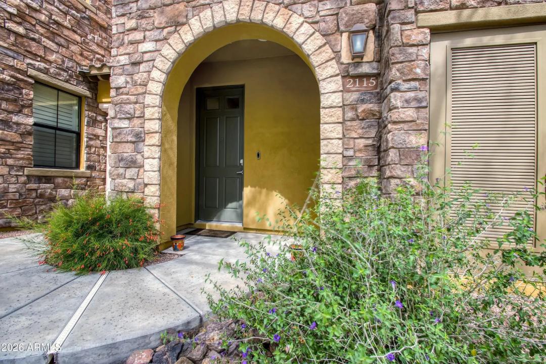 Real Estate Picture 2