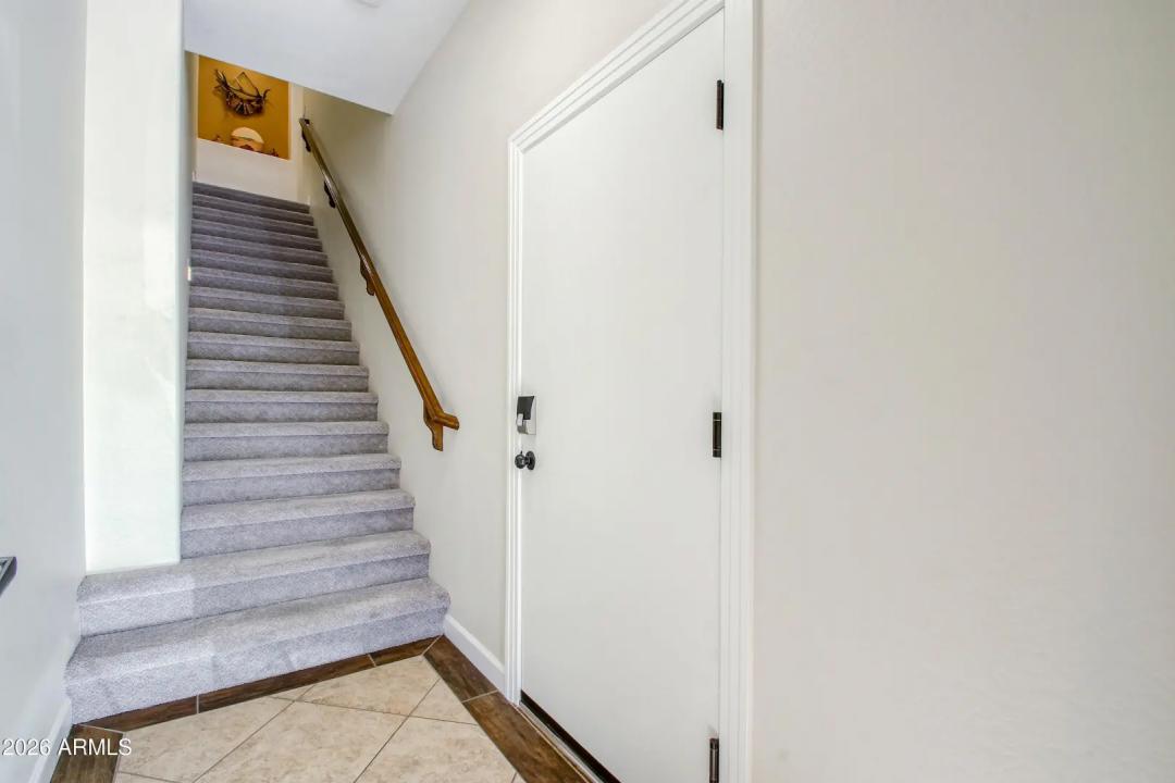 Real Estate Picture 3