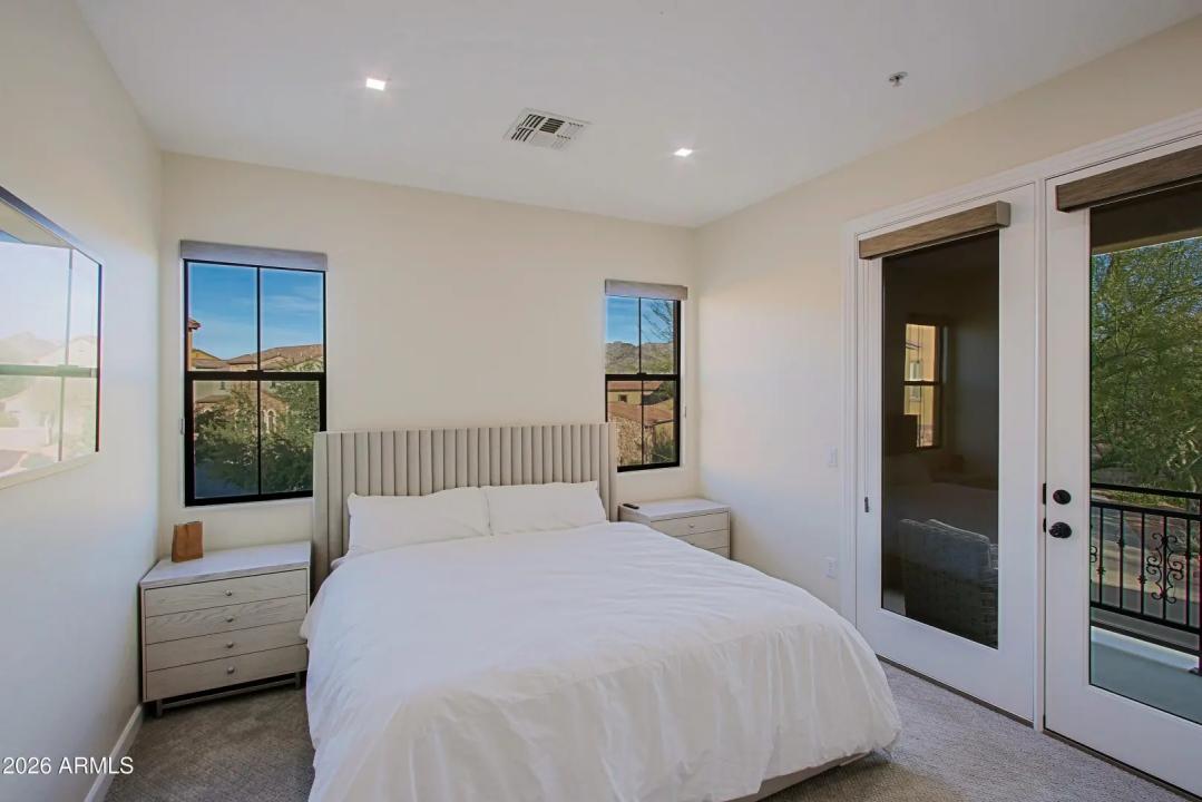 Real Estate Picture 27