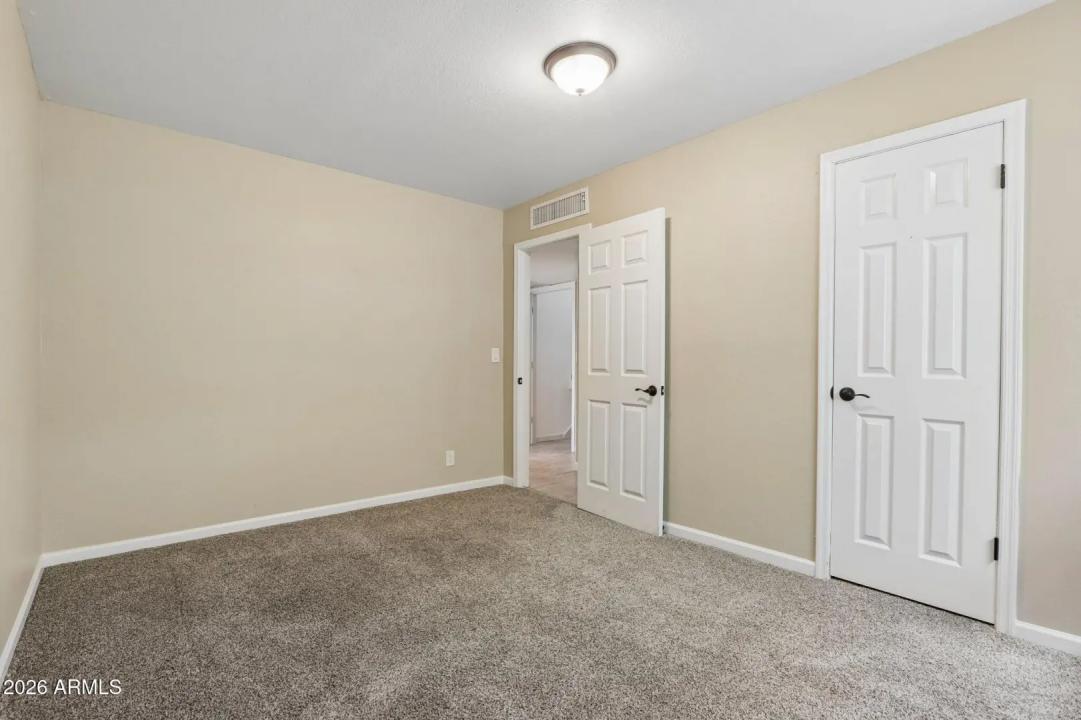 Real Estate Picture 27