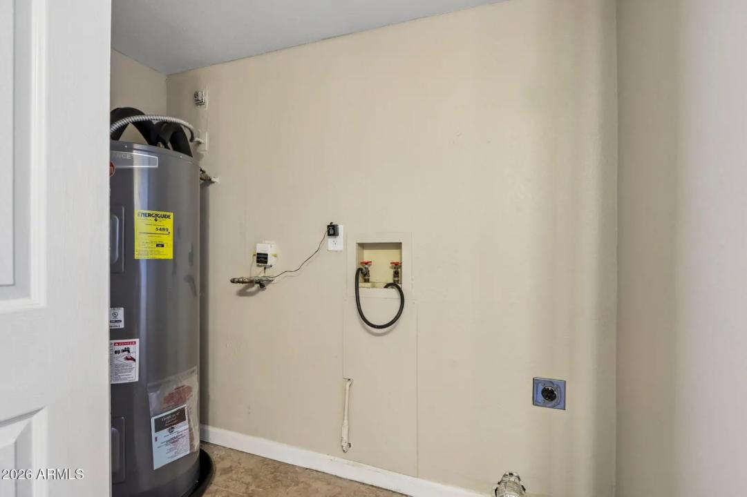 Real Estate Picture 28