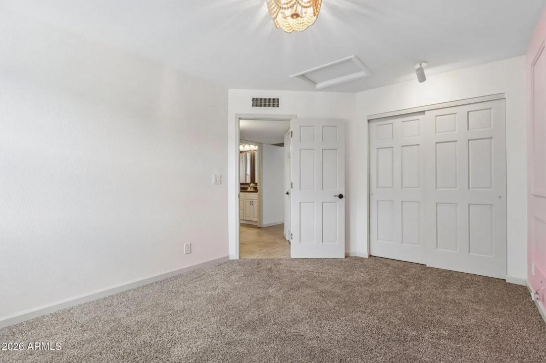 Real Estate Picture 19