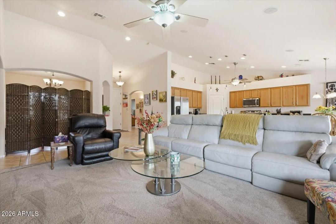 Real Estate Picture 7