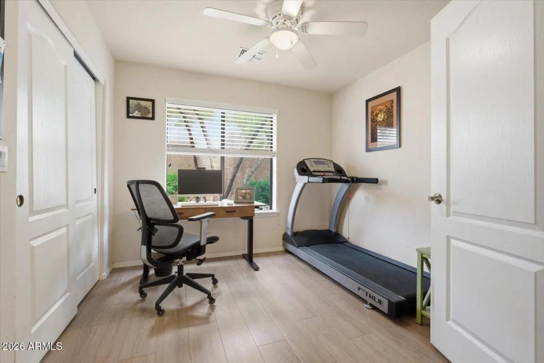 Real Estate Picture 18