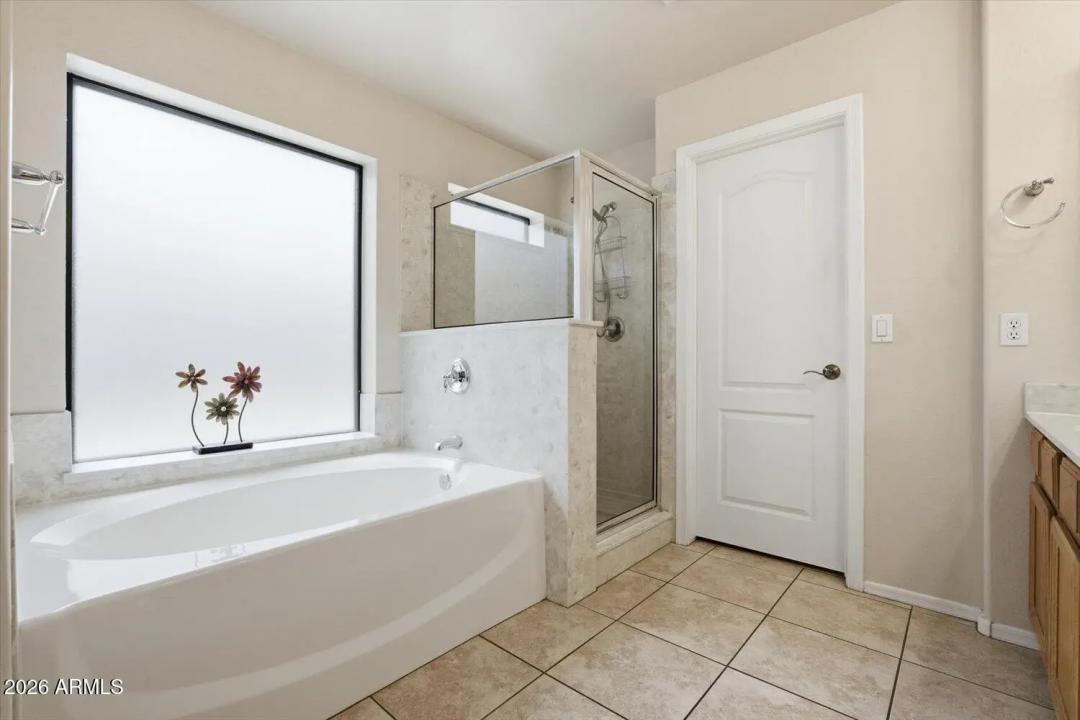 Real Estate Picture 15