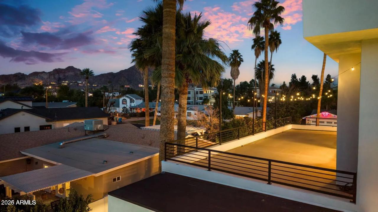 Real Estate Picture 27
