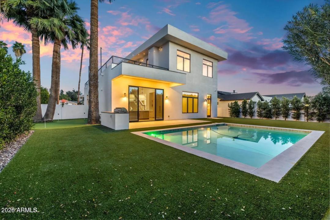Real Estate Picture 34