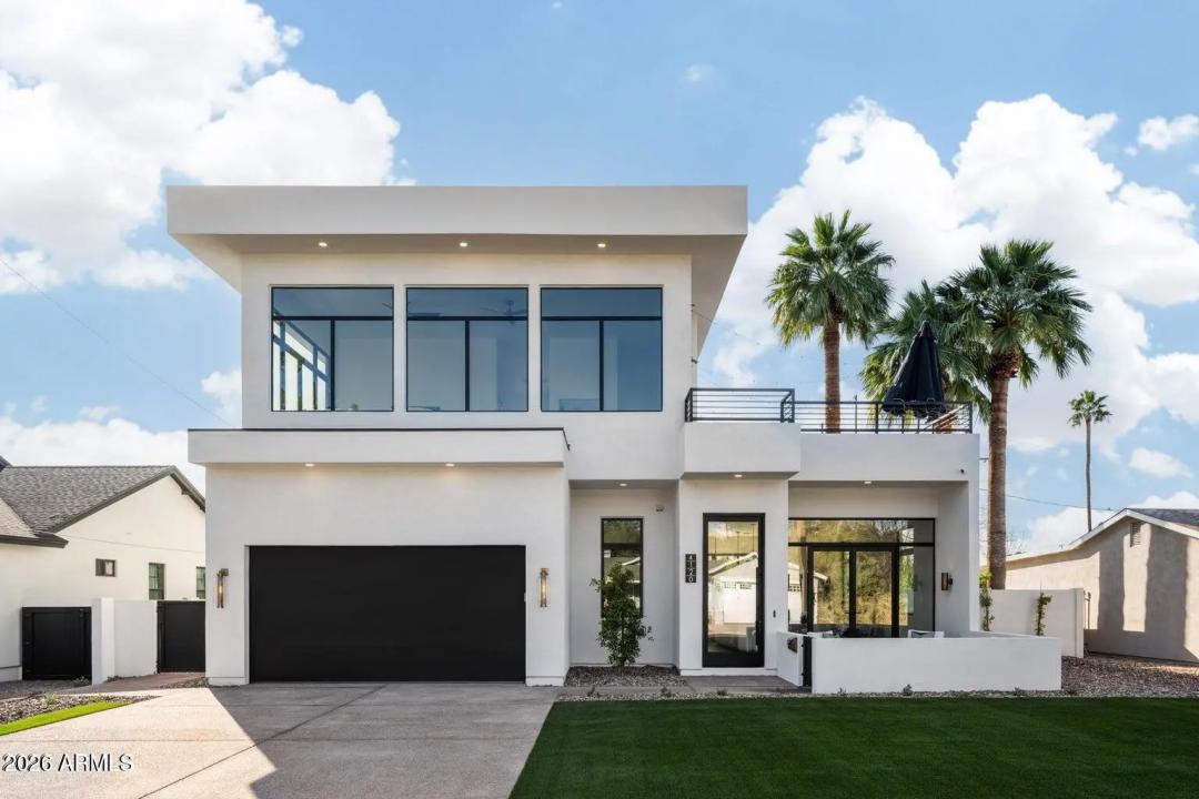Real Estate Picture 2