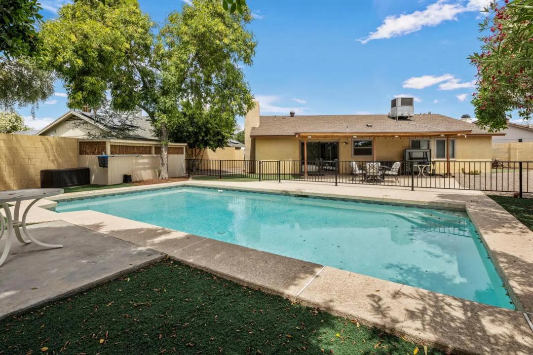 Real Estate Picture 20