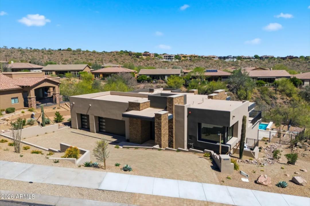 Real Estate Picture 80