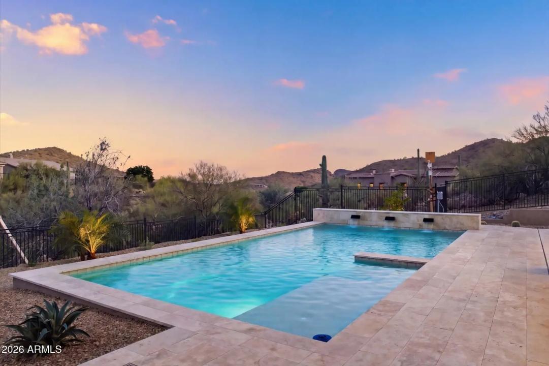 Real Estate Picture 64