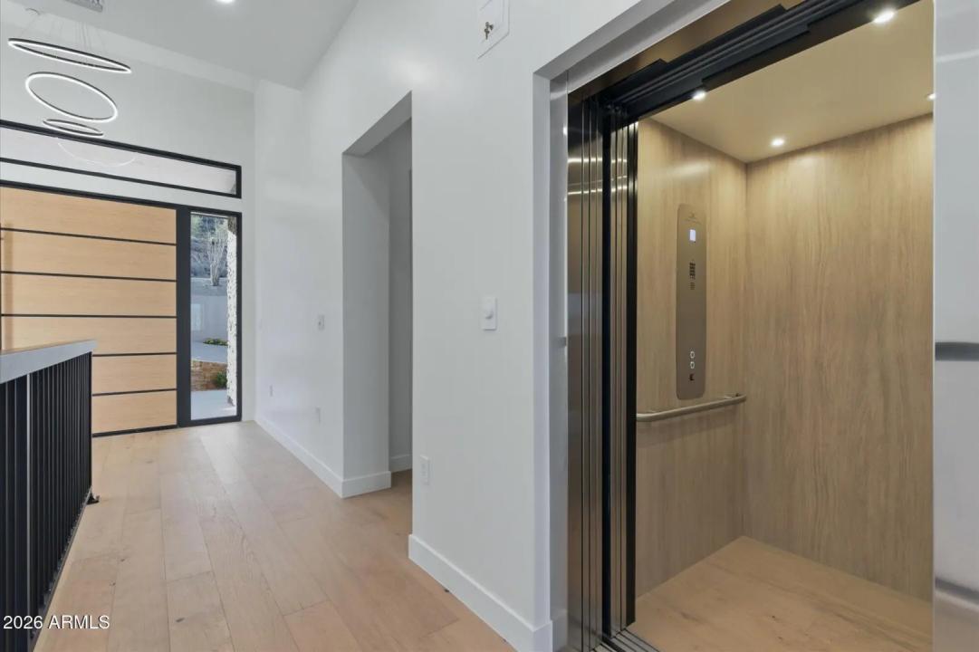 Real Estate Picture 31