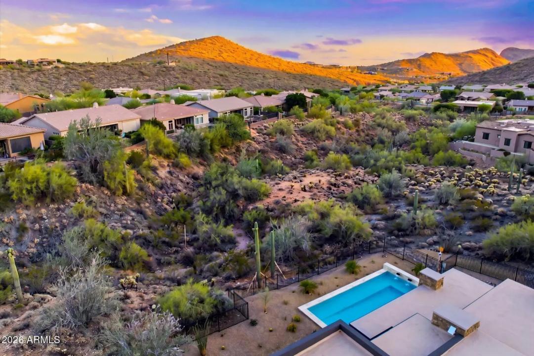 Real Estate Picture 79