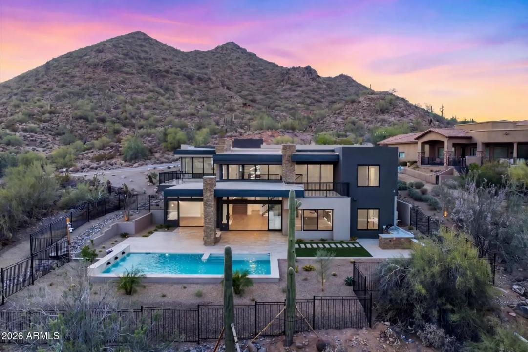 Real Estate Picture 2