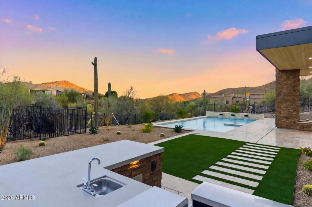 Real Estate Picture 73