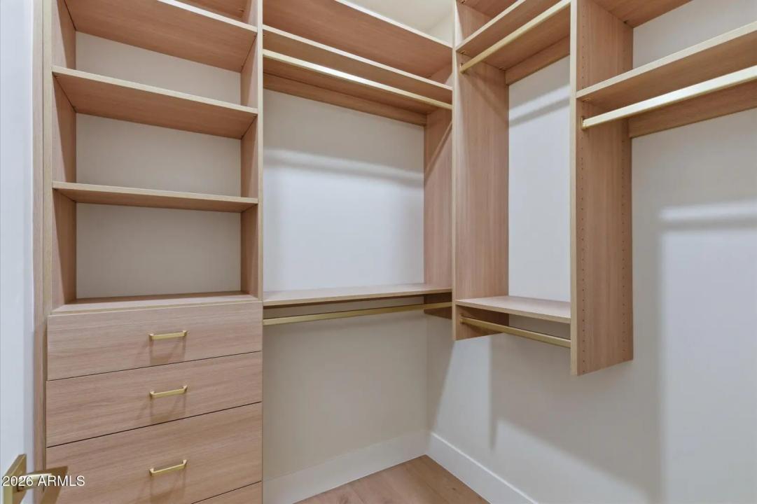 Real Estate Picture 26