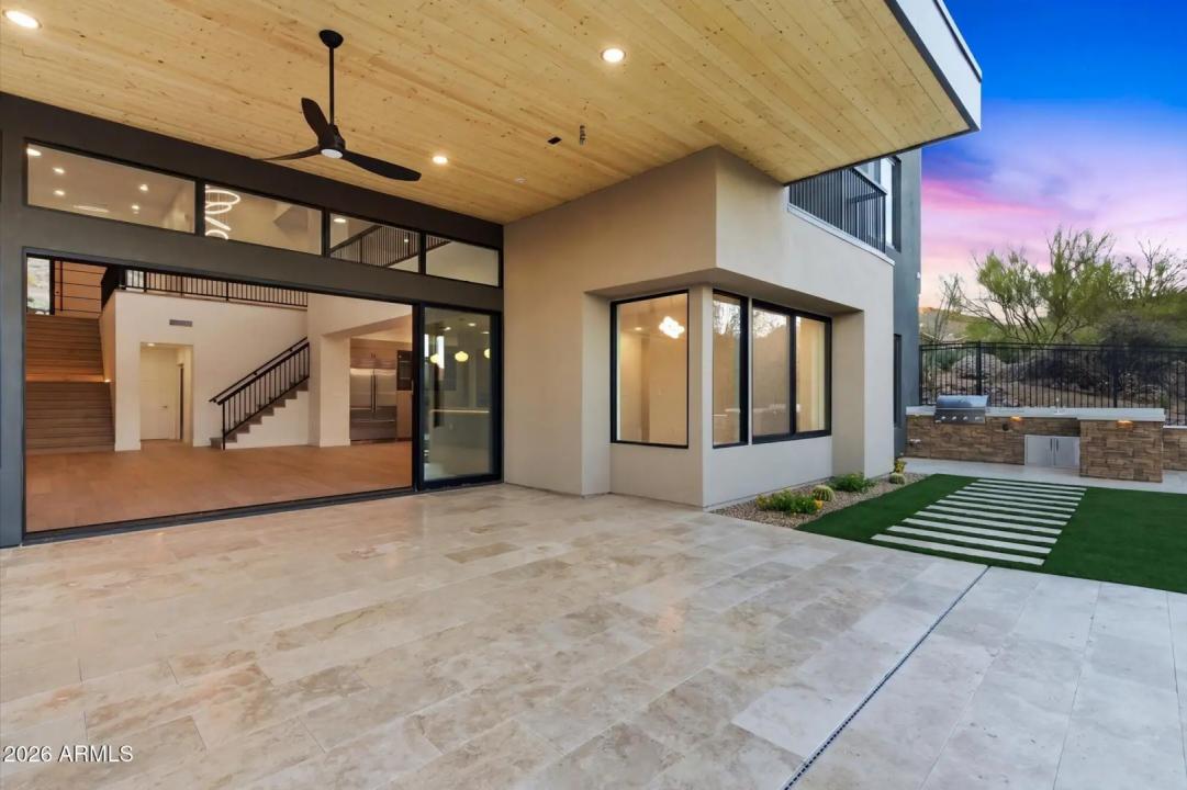 Real Estate Picture 70
