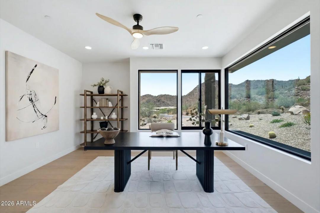 Real Estate Picture 32
