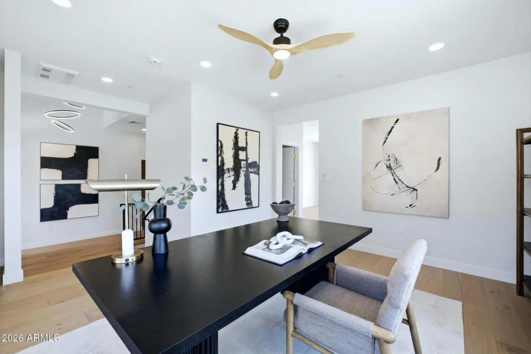 Real Estate Picture 33