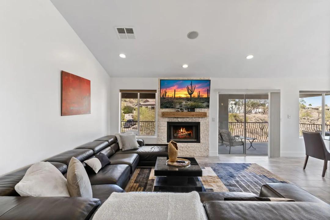 Real Estate Picture 15