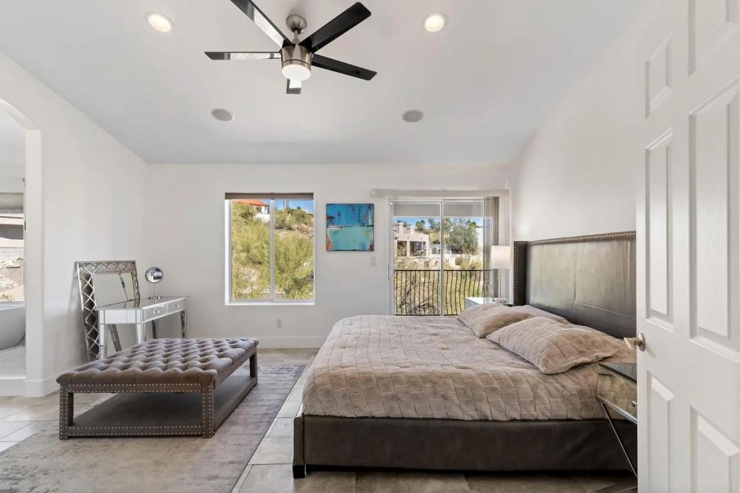 Real Estate Picture 25