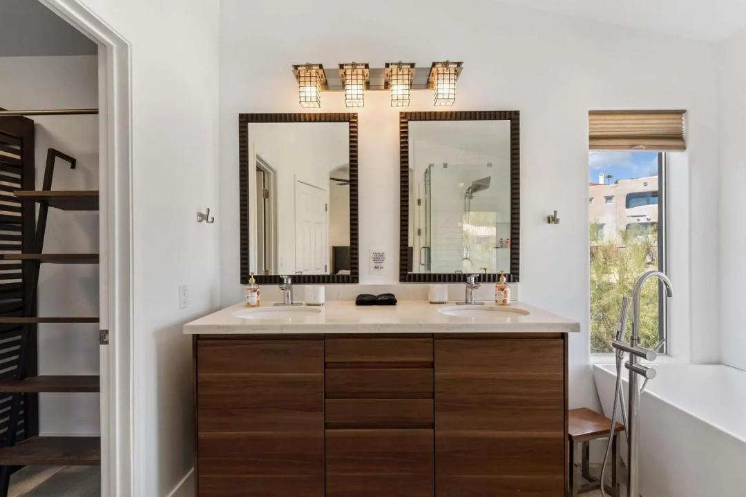 Real Estate Picture 29