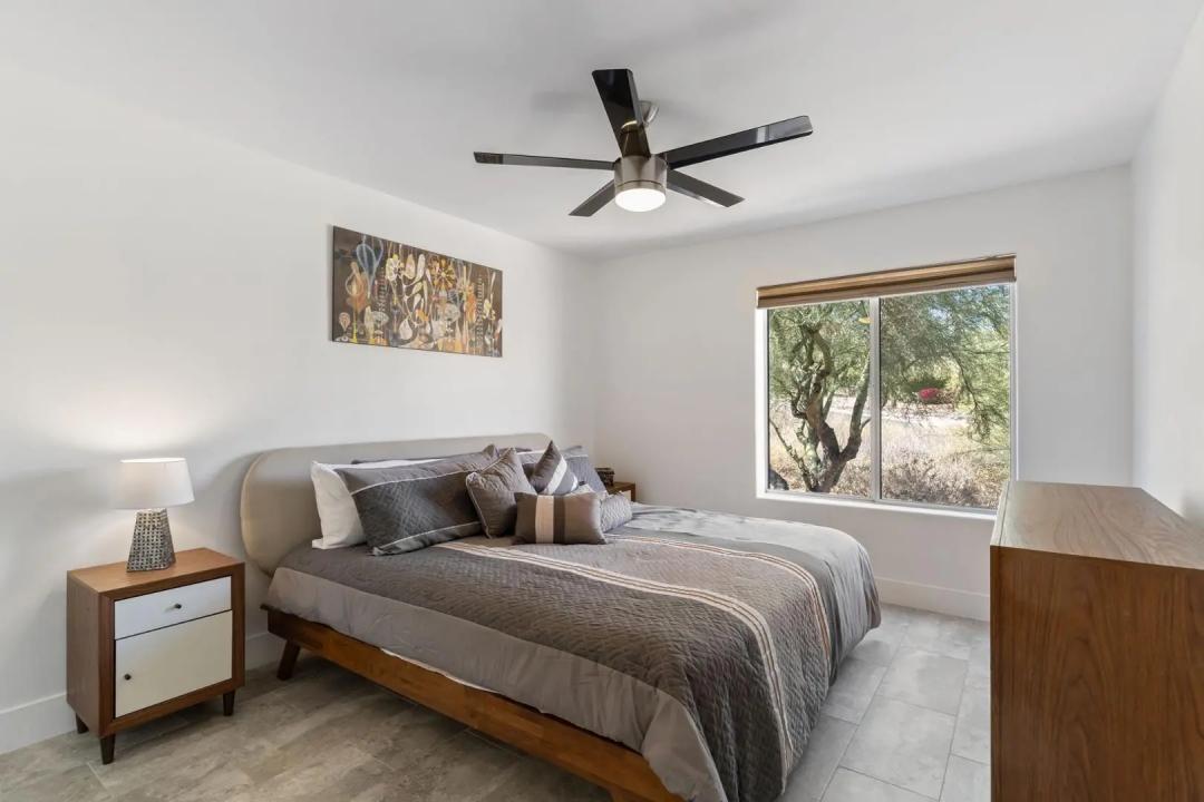 Real Estate Picture 34