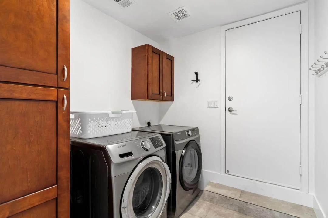 Real Estate Picture 37