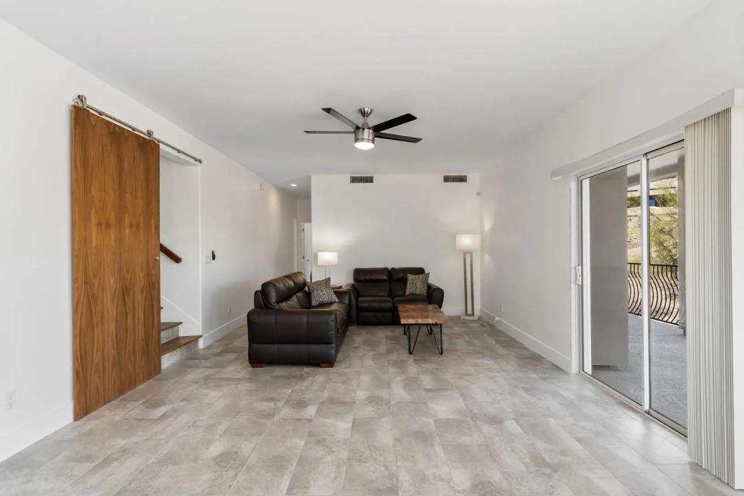 Real Estate Picture 40