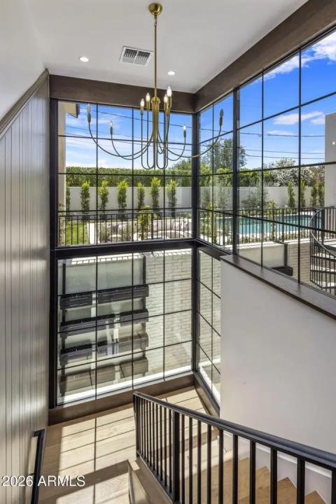 Real Estate Picture 38