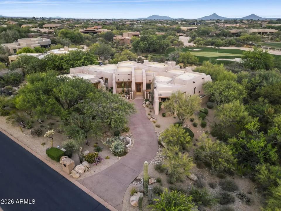 Real Estate Picture 2